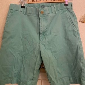 IZOD men’s saltwater shorts